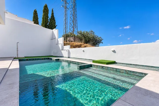 Villa independiente renovada, cerca a Mijas, con piscina pri - foto 4