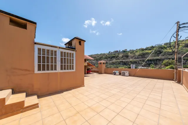 PANADERÍA HISTÓRICA CON MÁS DE 90 AÑOS DE TRAYECTORIA + VIVIENDA — 50