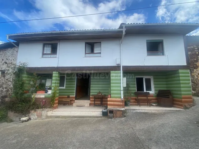 Casa de pueblo con grandes vistas al valle