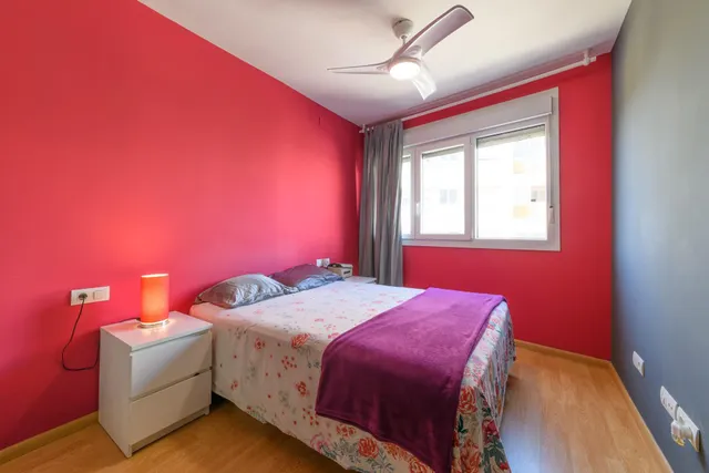 Piso moderno, luminoso y céntrico con garaje — 16