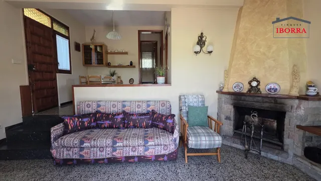 ENCANTADORA CASA INDEPENDIENTE DE UNA SOLA PLANTA EN URBANIZ - foto 3