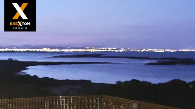 ESTUPENDA VIVIENDA  CON ESTUPENDAS VISTAS AL MAR — 30