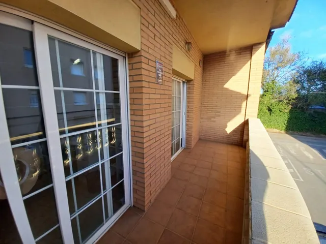 Gran casa en venda  a 100 metres del mar, llesta per entrar-hi a viure — 28