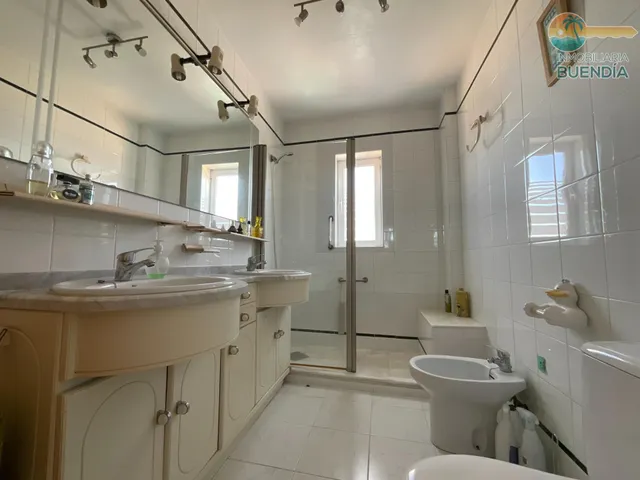 Duplex frente al mar en alamillo — 21