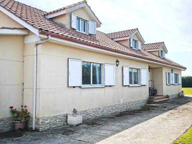 CASA EN PLANTA BAJA A 300 METROS DE LA PLAYA DE LA BARROSA. - foto 2