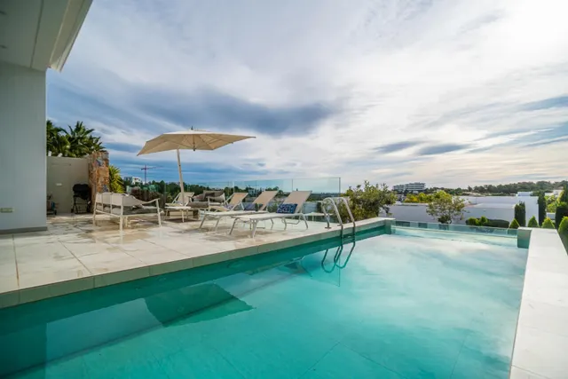 GRAN VILLA EN ORIHUELA COSTA, 4 HAB, 2 BAÑOS — 13