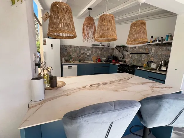 Exclusiva villa de lujo en san juan: dos casas independientes y oasis privado — 20