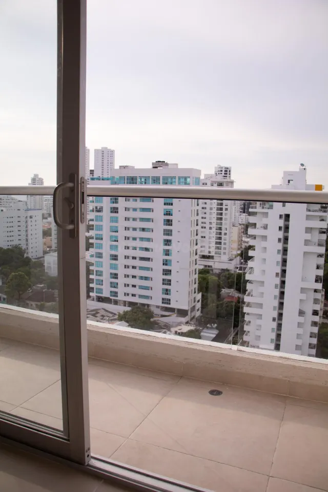 Apartamento en el barrio Manga de Cartagena - foto 4