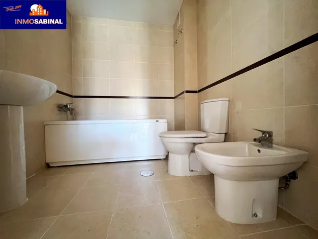 Acogedor Piso en Roquetas de Mar - Ideal para Familias. — 13