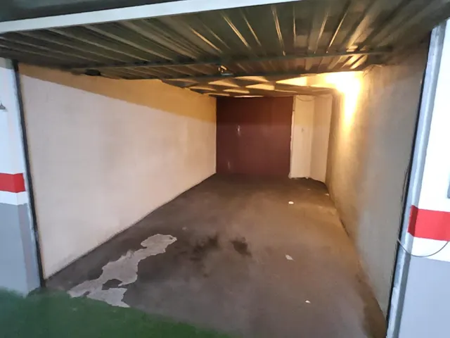 Exclusividad, amplitud y confort en el centro de Salamanca, 3 amplios dormitorios y plaza de garaje cerrada — 49