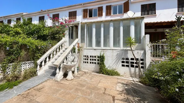 Casa unifamiliar con jardín y gran garaje en Palma. Zona col - foto 4