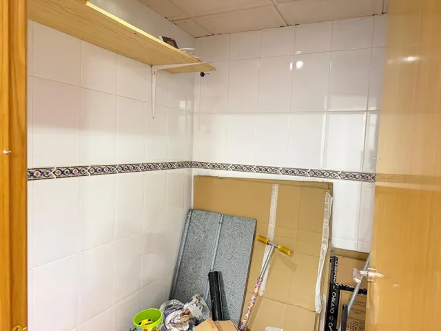 Local Comercial Amplio en La Quinta, Antequera - Oportunidad - foto 4