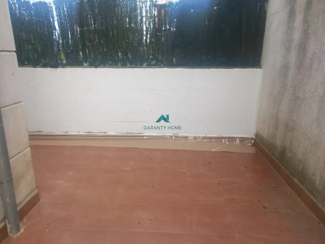 Se vende bajo en Treto — 14