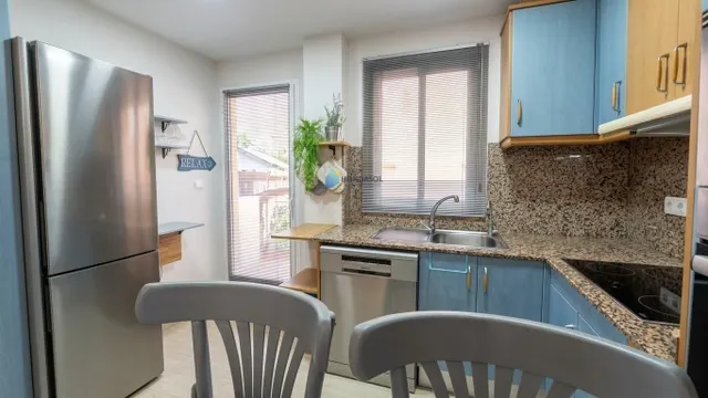 Se vende magnífico apartamento de 2 dormts, garaje, trastero, piscina en Los Nietos (Villa Cristal II) — 8