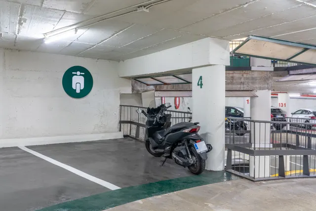 Parking 12m² en alquiler - Barcelona — 14