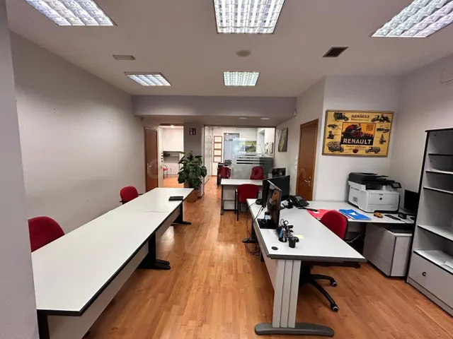 Magnífica oficina en alquiler lista para entrar a trabajar - foto 5