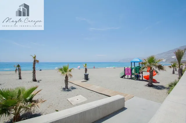 ATENCION PROMOTORES!!! SOLAR EN PRIMERA LINEA DE PLAYA! — 12