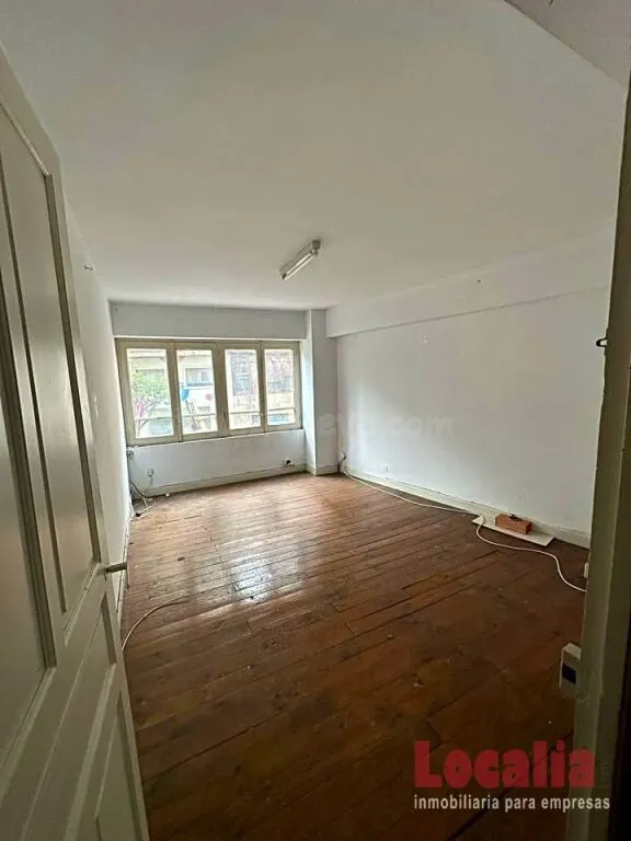 Local comercial en el centro de Torrelavega — 15