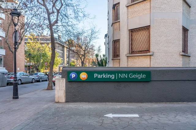 Parking 12m² en alquiler - Barcelona — 7