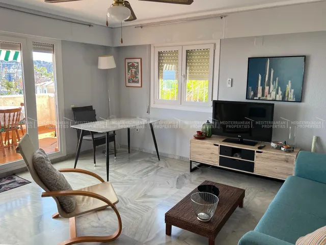 Apartamento con vistas al mar en la Cala de Benidorm — 4