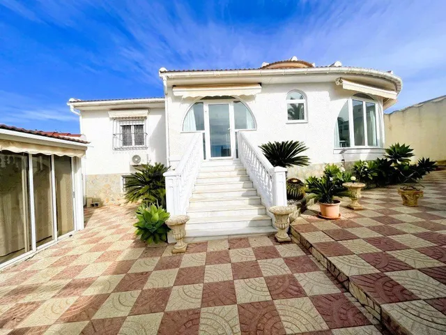 Villa 3 habitaciones 212m² en venta - Comunidad valenciana - foto 4