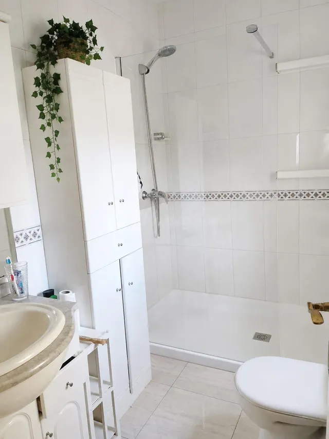 Casa en Benimar con gran jardín, solárium privado y amplios espacios exteriores — 16