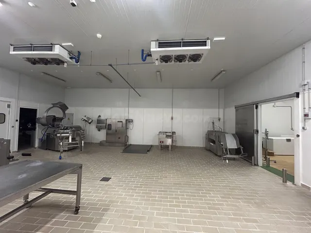 Negocio 12 habitaciones 1253m² en venta - Polígono - Alrededores - Pedanías — 4
