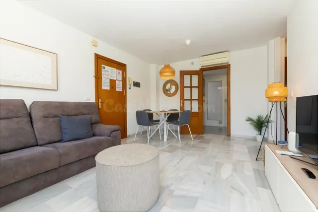 Apartamento de 2 dormitorios a pocos minutos del Centro Histórico — 3