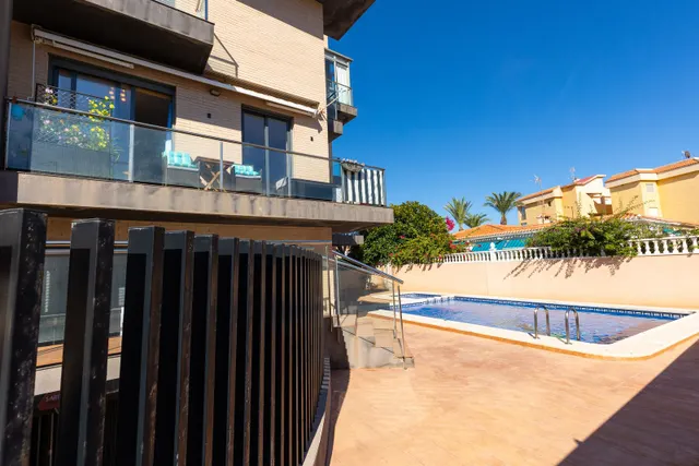 APARTAMENTO DE 1 DORMITORIO 1 BAÑO EN PUNTA PRIMA (ORIHUELA COSTA) — 25