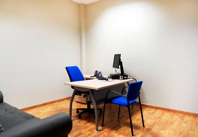 Magnífico local comercial junto a la Plaza Andalucía — 22