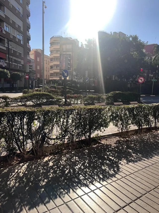 Local comercial en Obispo Benlloch — 8