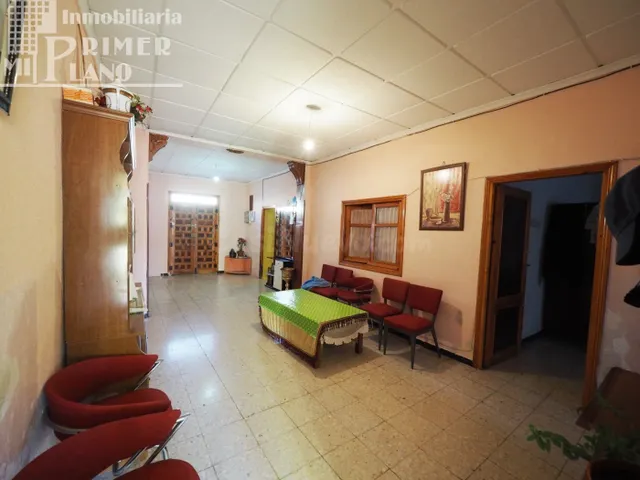 Se vende casa de planta baja para reformar con 401 m2 y acce - foto 5