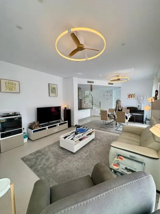 Villa 3 habitaciones 225m² en venta - Pueblo 5 — 12