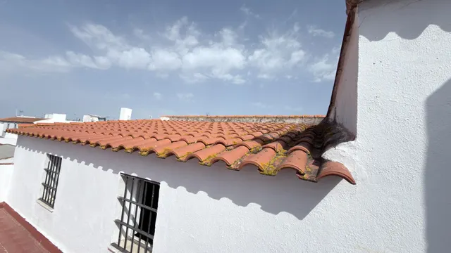 LOCAL COMERCIAL EN CONSTRUCCIÓN EN EL CENTRO DE LEPE (HUELVA) — 35