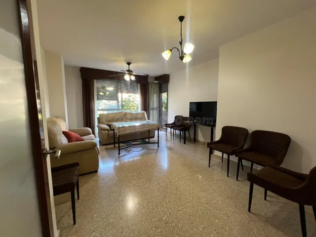 ¡Vivienda VPO de 4 dormitorios y 2 baños con piscina, terraz - foto 2