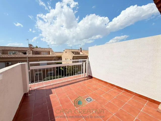 Adosado en venta en picaña – 4 terrazas, garaje y 5 dormitorios – 483.000 € — 89