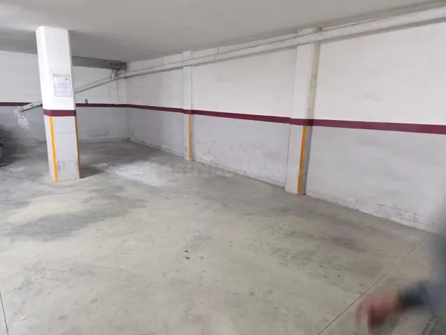 VENTA 2 PLAZAS DE PARKING EN IGUALADA ZONA SET CAMINS!! - foto 2