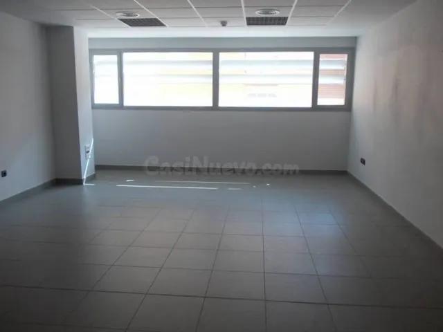 Oficina moderna en Alcalá de Henares para alquiler