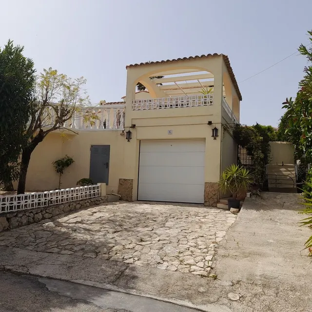 Villa 6 habitaciones 178m² en venta - Comunidad valenciana — 28