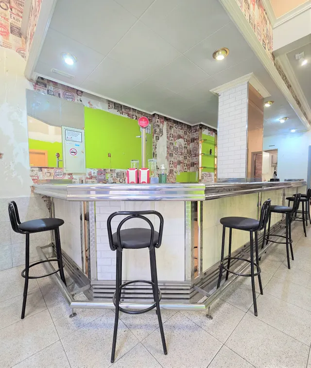 BAR / CAFETERÍA  EN ALQUILER EN ZONA CENTRO DE REUS — 8
