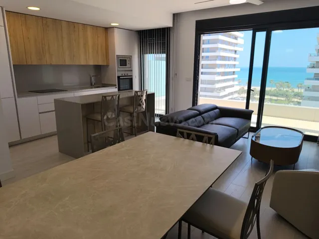EXLUSIVO ÁTICO CON TERRAZA Y VISTAS AL MAR EN RESIDENCIAL HA - foto 2