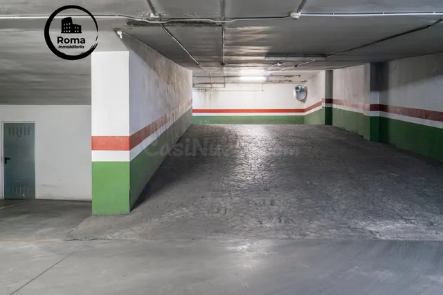 Se vende plaza de garaje en Parque Lagos cerca de Carrefour — 9