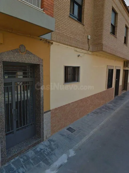 SE VENDE inmueble ALQUILADO en Nules - foto 2