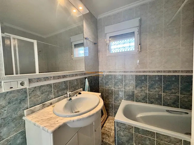 Chalet con piscina en Quesada, Rojales! — 14