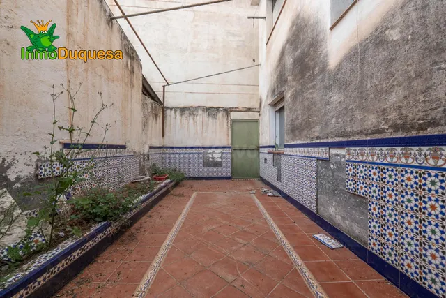 Casa para REFORMAR con solar de 518 m2 en CENTRO de Ogijares - foto 2