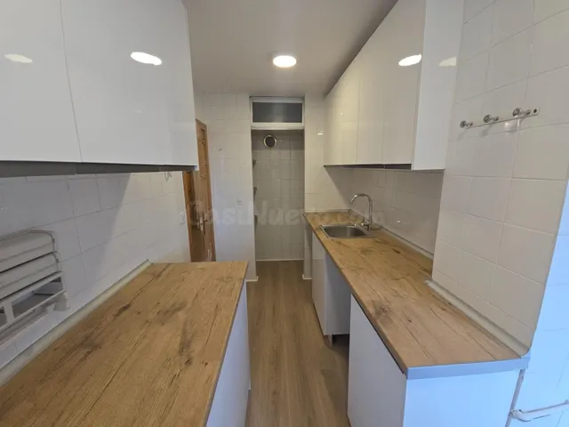 Magnífico piso en alquiler, vistas despejadas luminoso 3 hab 2 baños y garaje — 5