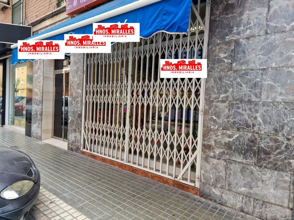 VENTA DE LOCAL CON O SIN NEGOCIO MONTADO ACTUALMENTE Y NO INCLUIDO EN EL PRECIO.