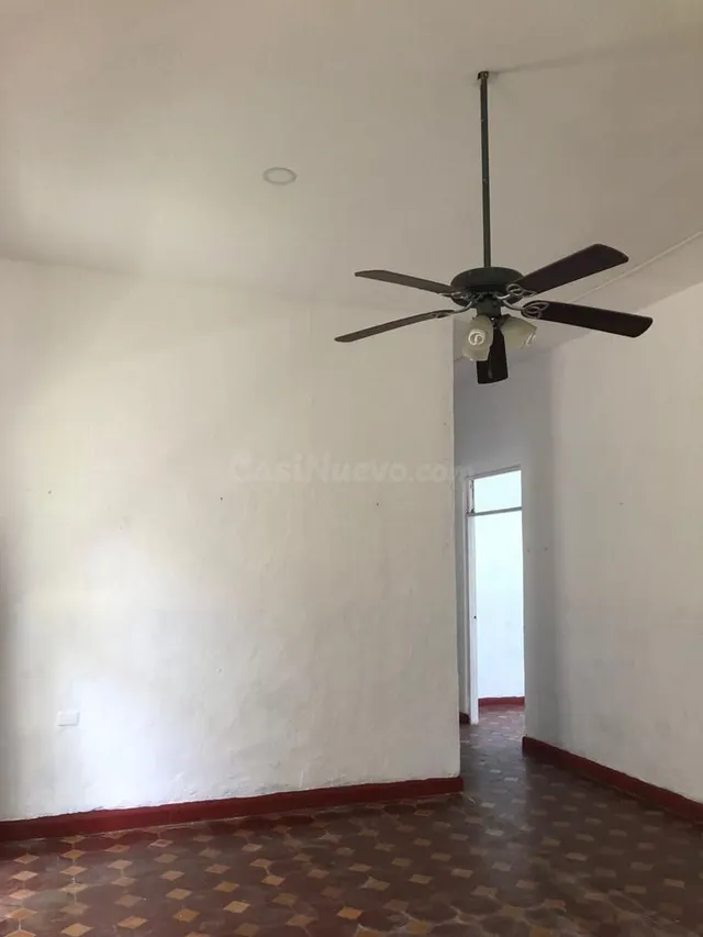 Se Vende Hermosa Casa En El Barrio Manga - foto 4