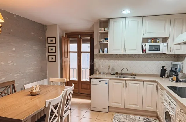 Casa de piedra con encanto en el corazón del Alt Empordà - foto 5