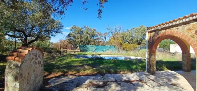 PARCELA EN DS DE BOTOA — 23